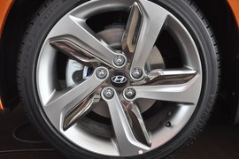 2012款现代飞思Veloster