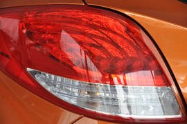 2012款现代飞思Veloster