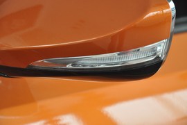 2012款现代飞思Veloster