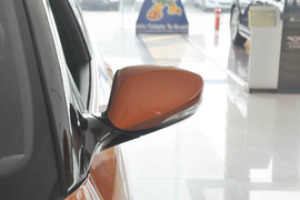 2012款现代飞思Veloster