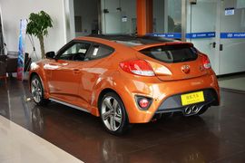 2012款现代飞思Veloster