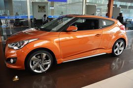 2012款现代飞思Veloster