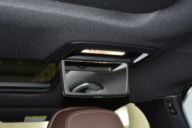 2019款宝马740Li