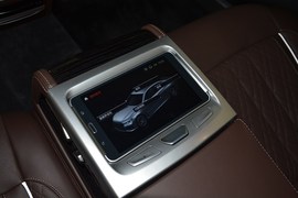 2019款宝马740Li