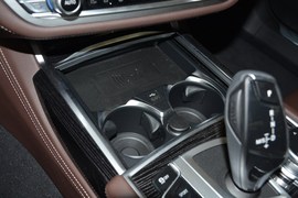2019款宝马740Li