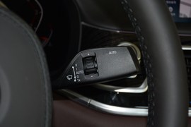 2019款宝马740Li