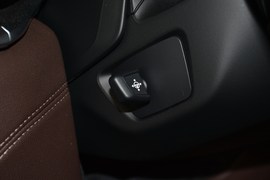 2019款宝马740Li