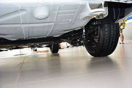 2013款大众捷达1.6L手动时尚型