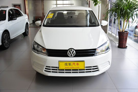 2013款大众捷达1.6L手动时尚型