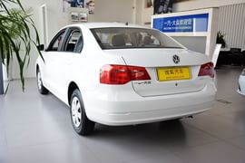 2013款大众捷达1.6L手动时尚型