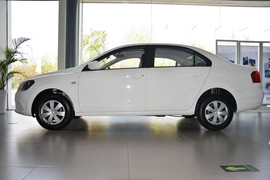 2013款大众捷达1.6L手动时尚型