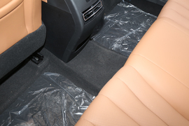 2019款北汽绅宝智道