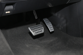 2019款北汽绅宝智道