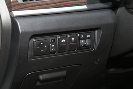 2019款北汽绅宝智道