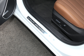 2019款北汽绅宝智道