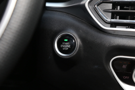 2019款北汽绅宝智道