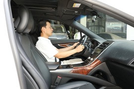 2019款林肯航海家