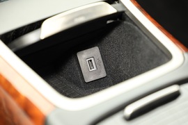 2019款林肯航海家