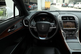 2019款林肯航海家