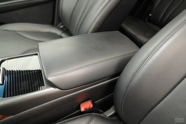 2019款林肯航海家