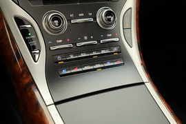 2019款林肯航海家