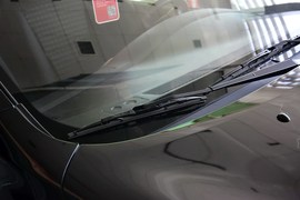 2013款日产骊威劲锐版1.6XL
