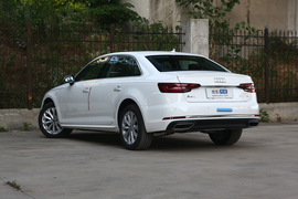 2019款奥迪A4L