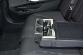 2020款宝马325Li