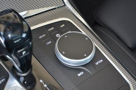 2020款宝马325Li