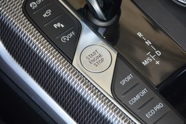 2020款宝马325Li