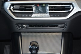 2020款宝马325Li