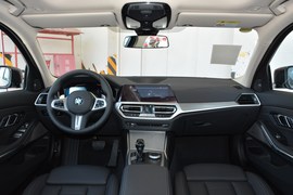 2020款宝马325Li
