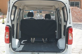 2019款长安睿行M60