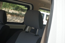 2019款长安睿行M60