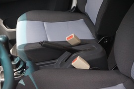 2019款长安睿行M60