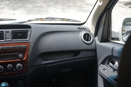 2019款长安睿行M60