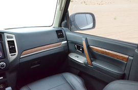 2020款三菱帕杰罗