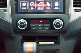 2020款三菱帕杰罗