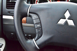 2020款三菱帕杰罗