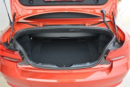   2019款宝马225i 敞篷轿跑车 运动设计套装