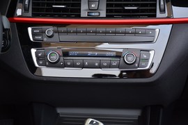   2019款宝马225i 敞篷轿跑车 运动设计套装