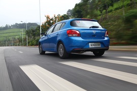 2014款宝骏610