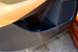 2020款日产轩逸1.6L