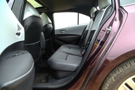 2019款丰田雷凌双擎