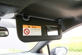 2019款丰田雷凌双擎