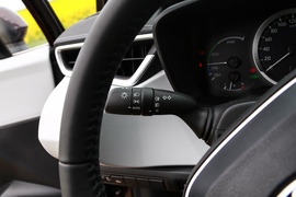 2019款丰田雷凌双擎