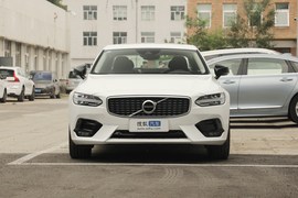 2020款沃尔沃S90 T5 智逸运动版