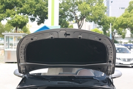 2019款宝骏310W