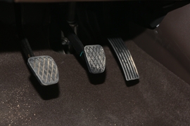 2019款宝骏310W