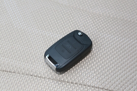 2019款宝骏310W
